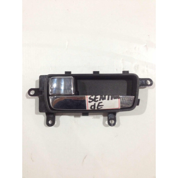 Maçaneta Interna Dianteira Esquerda Nissan Sentra 2010