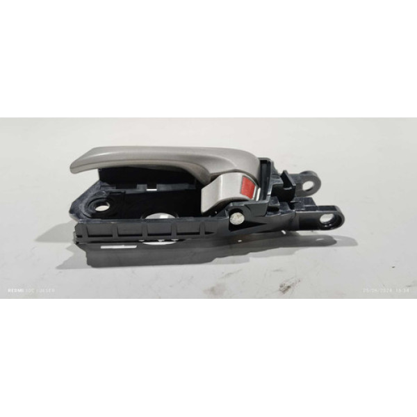 Maçaneta Interna Traseira Esquerda Honda City 2011 Traseira