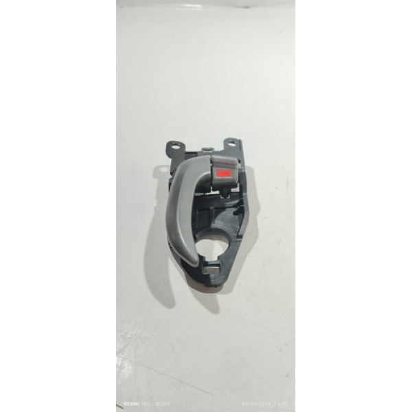 Maçaneta Interna Dianteira Esquerda Elantra Automático  2013 Dianteira