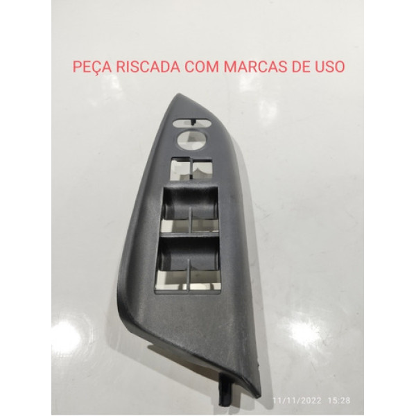 Moldura Do Botão Dianteiro Esquerdo Honda Fit 2017(riscada)