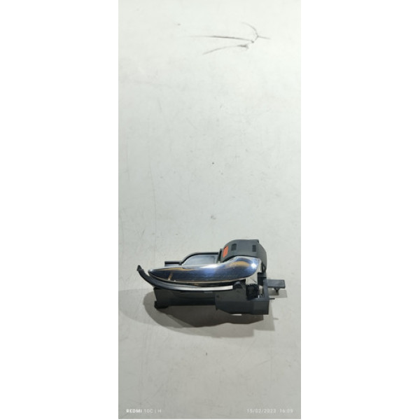 Maçaneta Interna Porta Traseira Direita Toyota Etios 2015