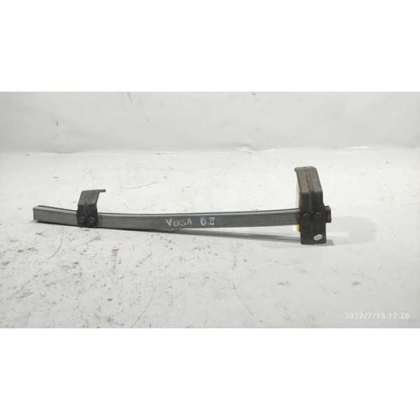 Guia Canaleta Do Vidro Porta Dianteiro Esquerdo Versa 2017