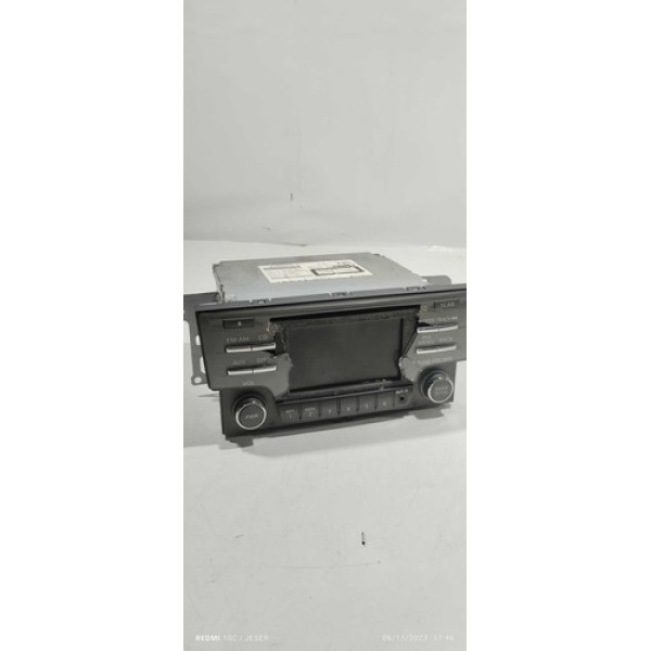 Rádio Nissan Sentra 2015 (detalhe Na Frente 