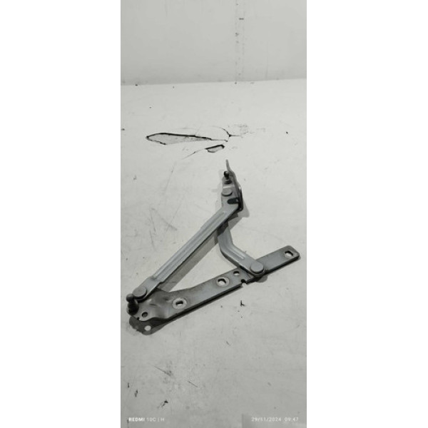 Dobradiça Esquerda Tampa Porta Malas Ford Focus 2009