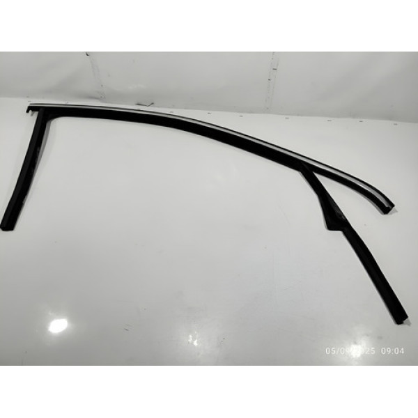 Friso Borracha Porta Dianteira Direita Jetta 2.5 Autom 2009 Prata