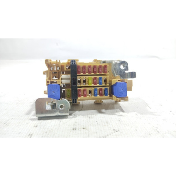 Caixa De Fusível Interna Nissan Versa 1.6 16v 2015 Manual