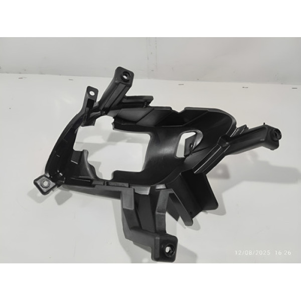 Suporte Do Farol De Milha Direito Kia Cerato 2015 Direito/passageiro