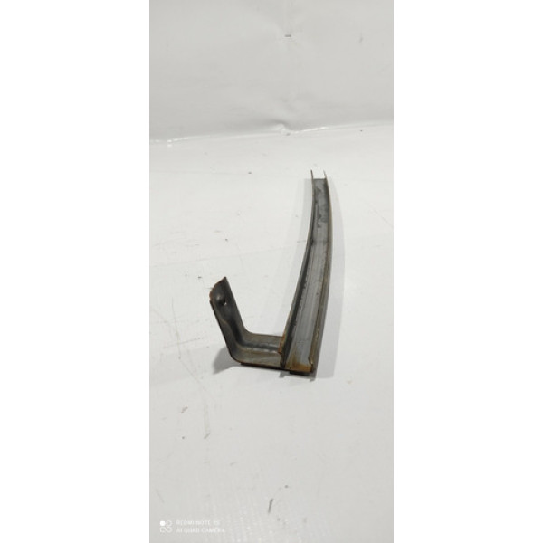 Canaleta Guia  Vidro Dianteiro Esquerdo Gran Vitara 14 Cx23