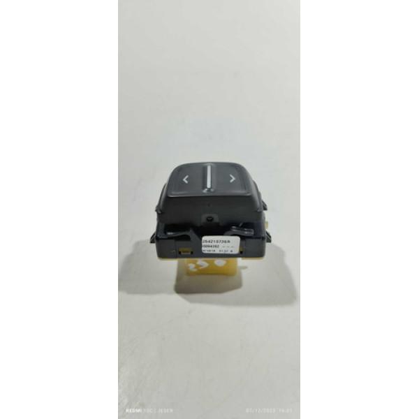 Botão Do Vidro Elétrico Traseiro Direito Renault Logan 2016