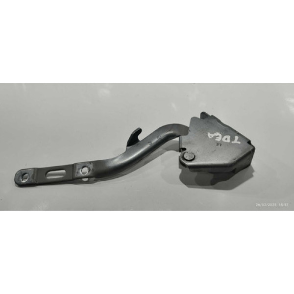 Dobradiça Esquerda Do Capô Fiat Idea 2003/2011