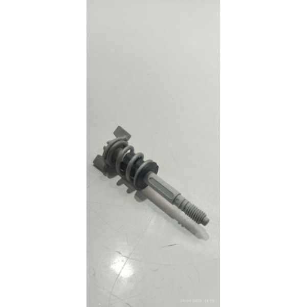 Parafuso Trava Da Lanterna Jeep Renegade 2015/2021 Preto