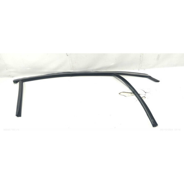 Friso Superior  Porta Dianteira Direita Ford Fusion Awd 2013 Preto