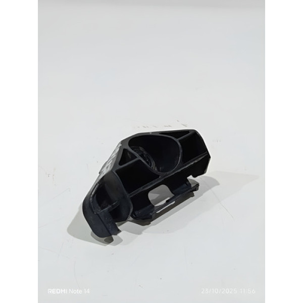 Suporte Guia Parachoque Traseiro Direito Etios Seda 12/2016