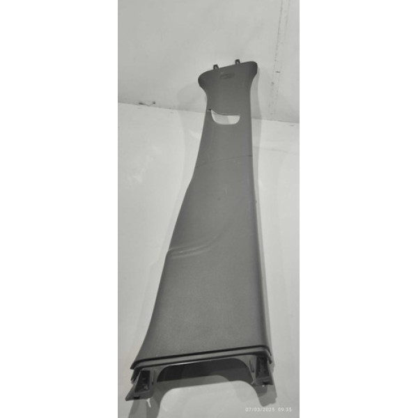 Acabamento Direito Da Coluna Chevrolet Cruze Ltz 2018 Sedã Preto