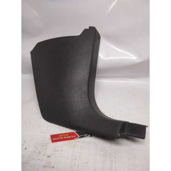 Acabamento Interno Dianteiro Direito Jetta/2.5/06com Detalhe