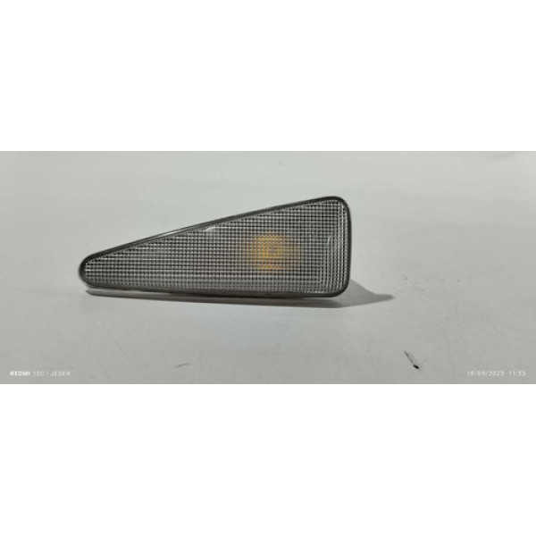 Pisca Do Paralama Direito Sandero 2012