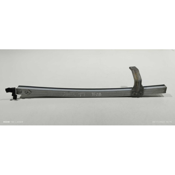 Guia Do Vidro Traseiro Direito Nissan Versa 2017 Prata