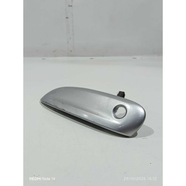Maçaneta Externa Dianteira Esquerda Gm Onix 2018 Prata Dianteira
