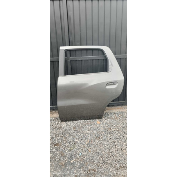 Porta Traseira Esquerda Chevrolet Spin 2013 Traseira Esquerda Prata