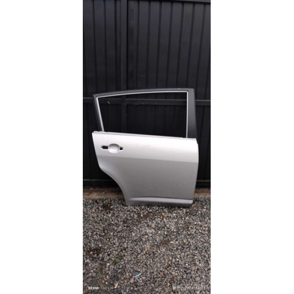 Porta Traseira Direita Nissan Tiida 2008 Traseira Direita Cinza