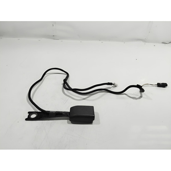 Engate Fivela Dianteiro Esquerdo Toyota Etios 2012 (compare) Preto