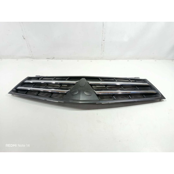 Grade Parachoque Dianteiro L200 Triton 13/2015 (paralelo) Preto Brilhante