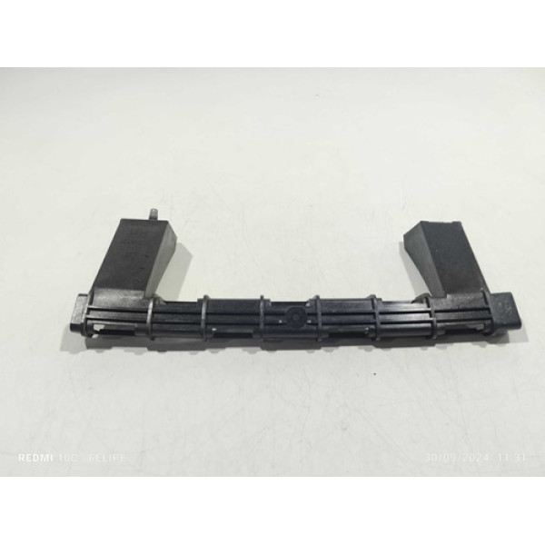 Guia Canaleta Vidro Dianteiro Direito Chevrolet Tracker 2021