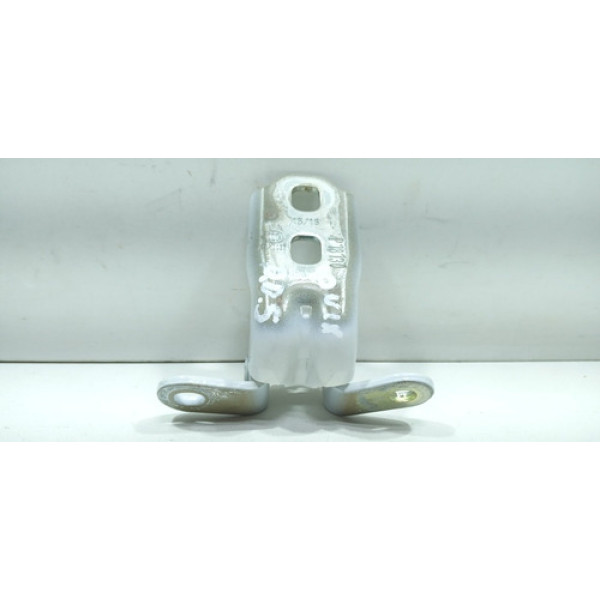 Dobradiça Porta Dianteira Direita Superior Chevrolet Onix 