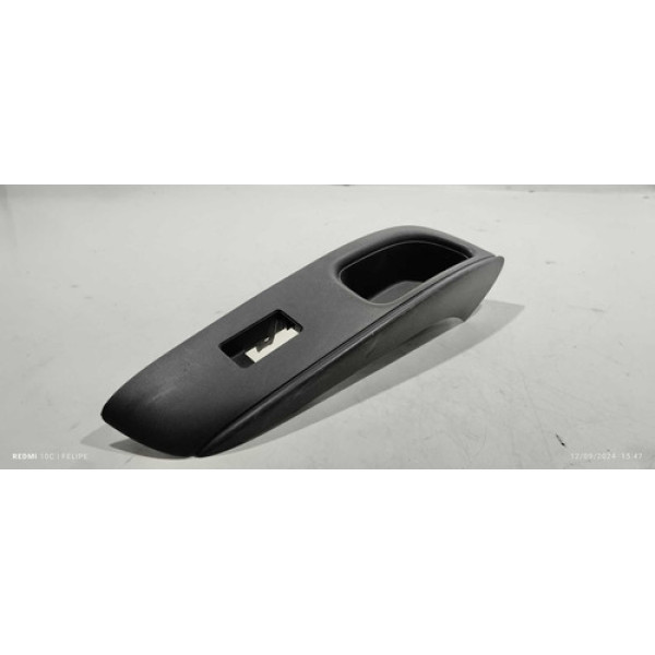 Moldura Do Botão Do Vidro Traseiro Direito Nissan Versa 2018