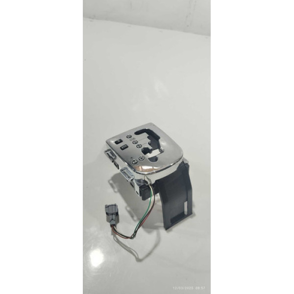 Moldura Da Alavanca De Marcha Peugeot 2008 1.6 6marchas 2019 Preto