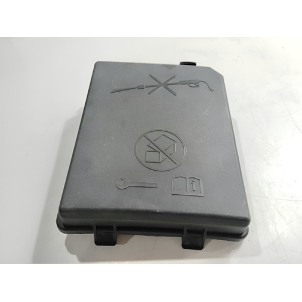 Tampa Da Caixa De Fusivel Chevrolet Onix 2013/2018