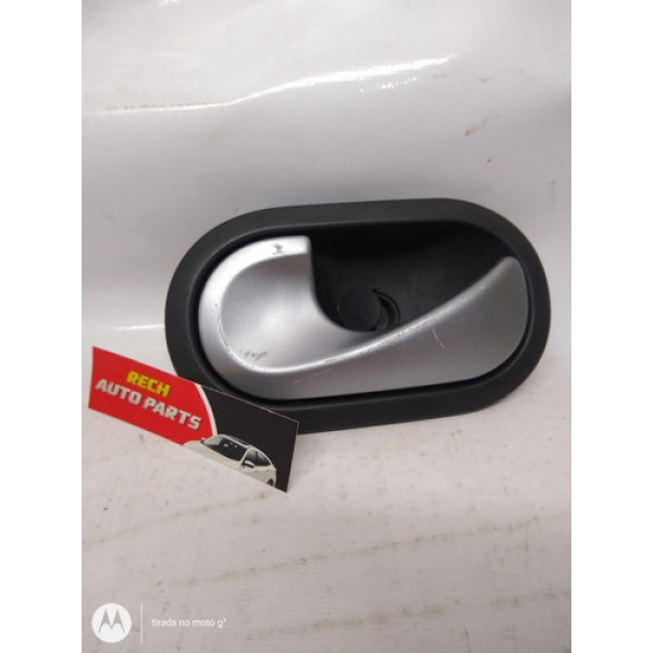 Maçaneta Interna Megane 08 Lado Esquerdo Com Detalhe
