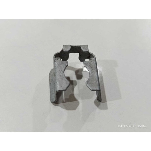 Trava Do Bico Injetor Nissan Versa 2016 1