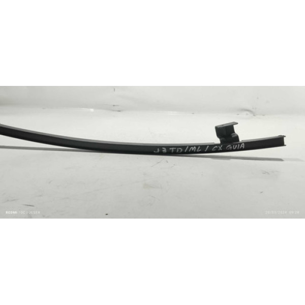 Guia Canaleta Do Vidro Traseiro Direito Jac J3 Turin 2013 Preto