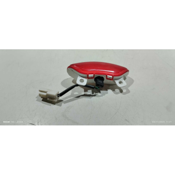 Luz Cortesia Da Porta Dianteira Direita Hyundai Tucson 2014