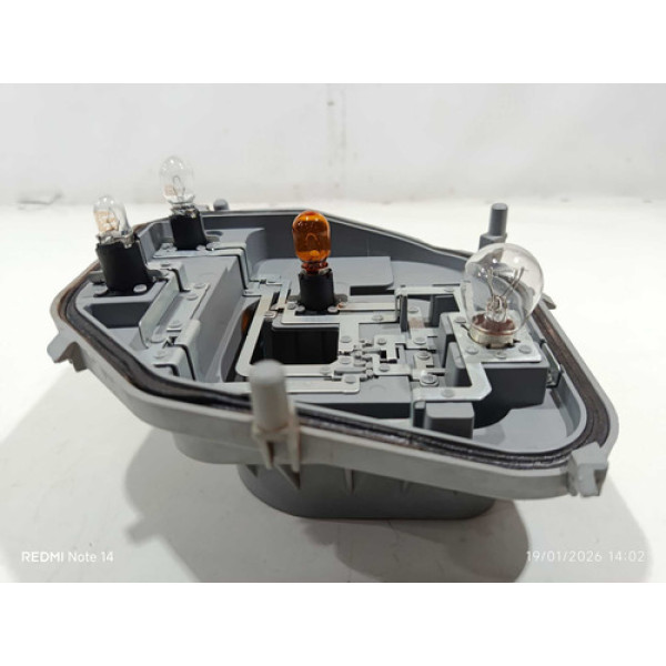 Circuito Lanterna Esquerda  Volkswagen  Polo Tsi 2018/2024 Esquerdo/motorista Branco