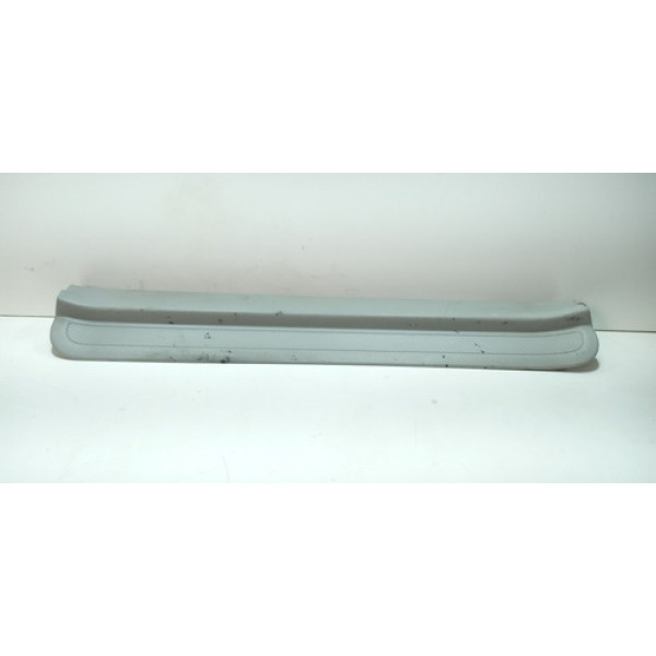 Soleira Porta Dianteira Esquerda Kia Cerato 2008 