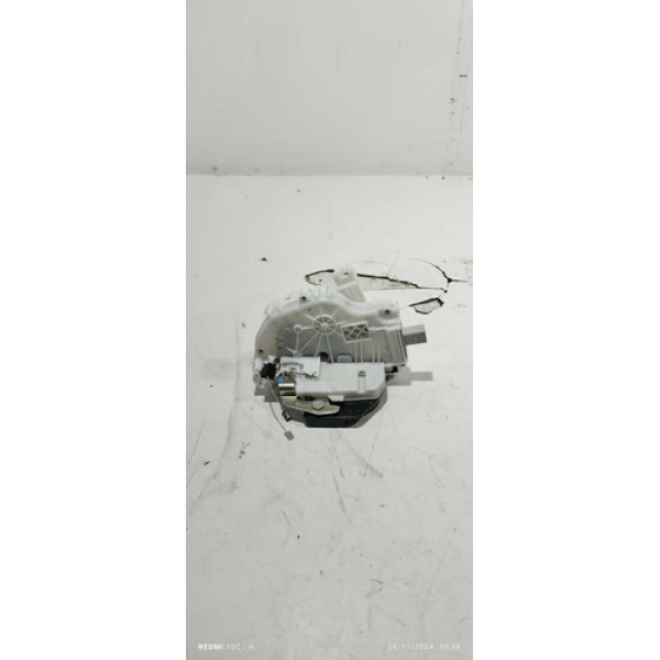 Fechadura De Porta Dianteira Direita Volkswagen Voyage 2014 Fechadura Porta Vw Voyage 2014