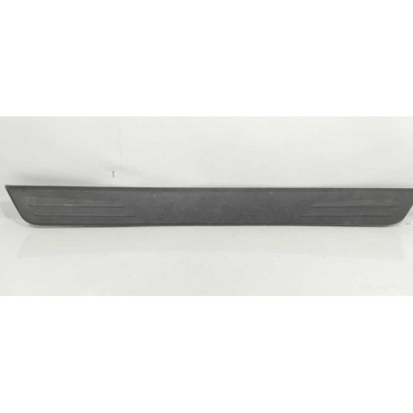 Soleira Dianteira Esquerda Hyundai Veloster 2012 Preto