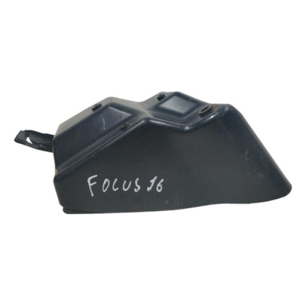 Guia Do Para-choque Traseiro Direito Ford Focus 2015