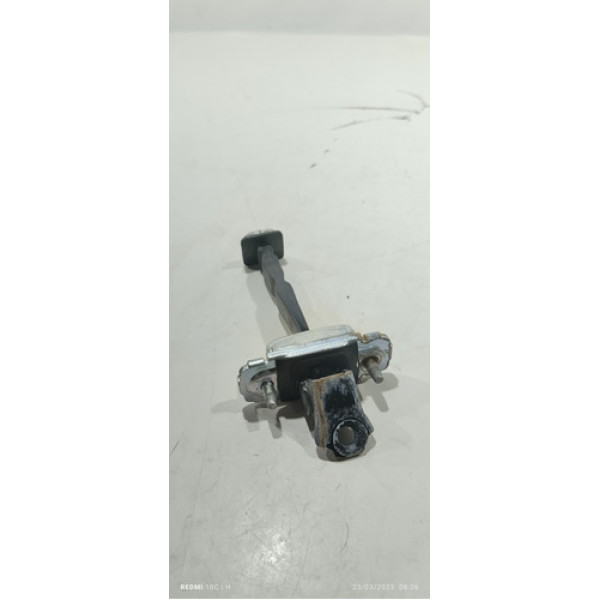 Limitador De Porta Traseira Esquerda Chevrolet Spin 2014