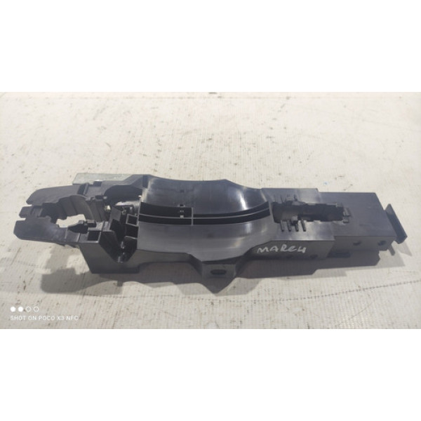 Suporte Maçaneta Externa Traseira Direita Nissan March 2017  Preto