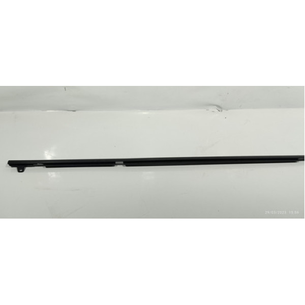 Pestana Externa Traseira Direita Nissan Tiida 2008 Hatch 