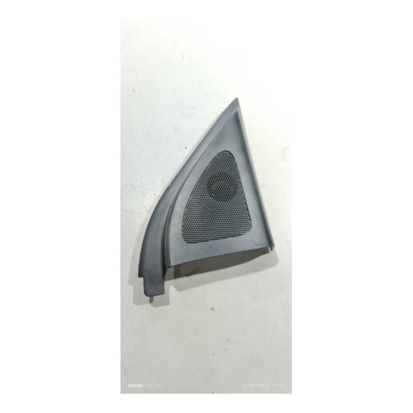 Moldura Retrovisor Interno Lado Direito Kia Cerato 2013