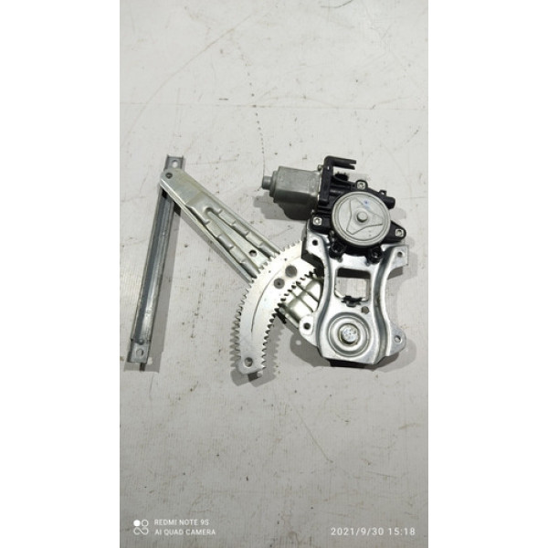 Máquina De Vidro Traseira Direita Nissan Tiida 2012