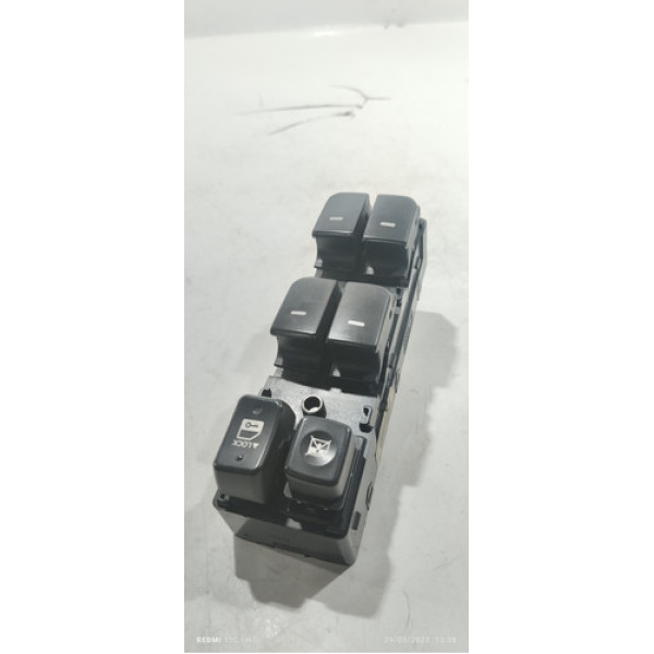 Comando Vidro Elétrico Dianteiro Esquerdo 2012 Detalhe