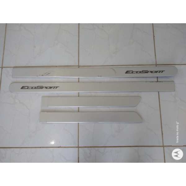 Borrachão De Porta Jogo Nescessário Pintura Ecosport 2015