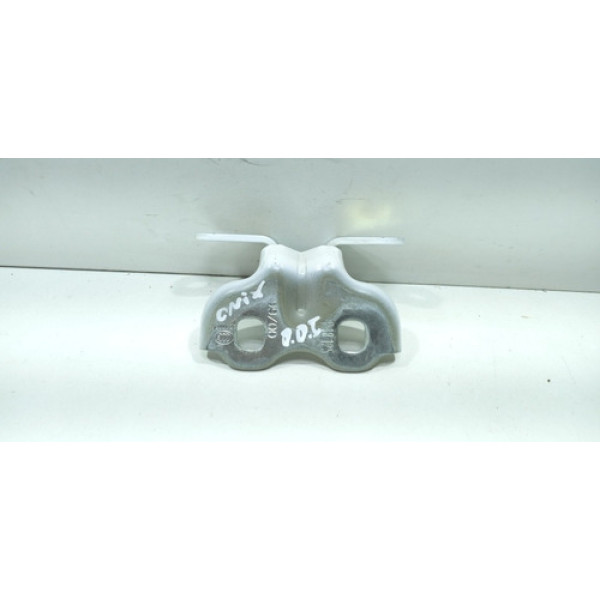 Dobradiça Porta Dianteira Direita Inferior Chevrolet Onix 