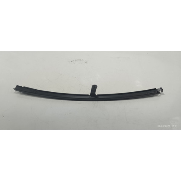 Guia Do Vidro Traseiro Direito Lado Fechadura Lancer 2014 Preto