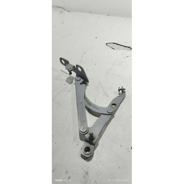 Dobradiça Tampa Traseira Nissan Sentra 2007/2012 Esquerda